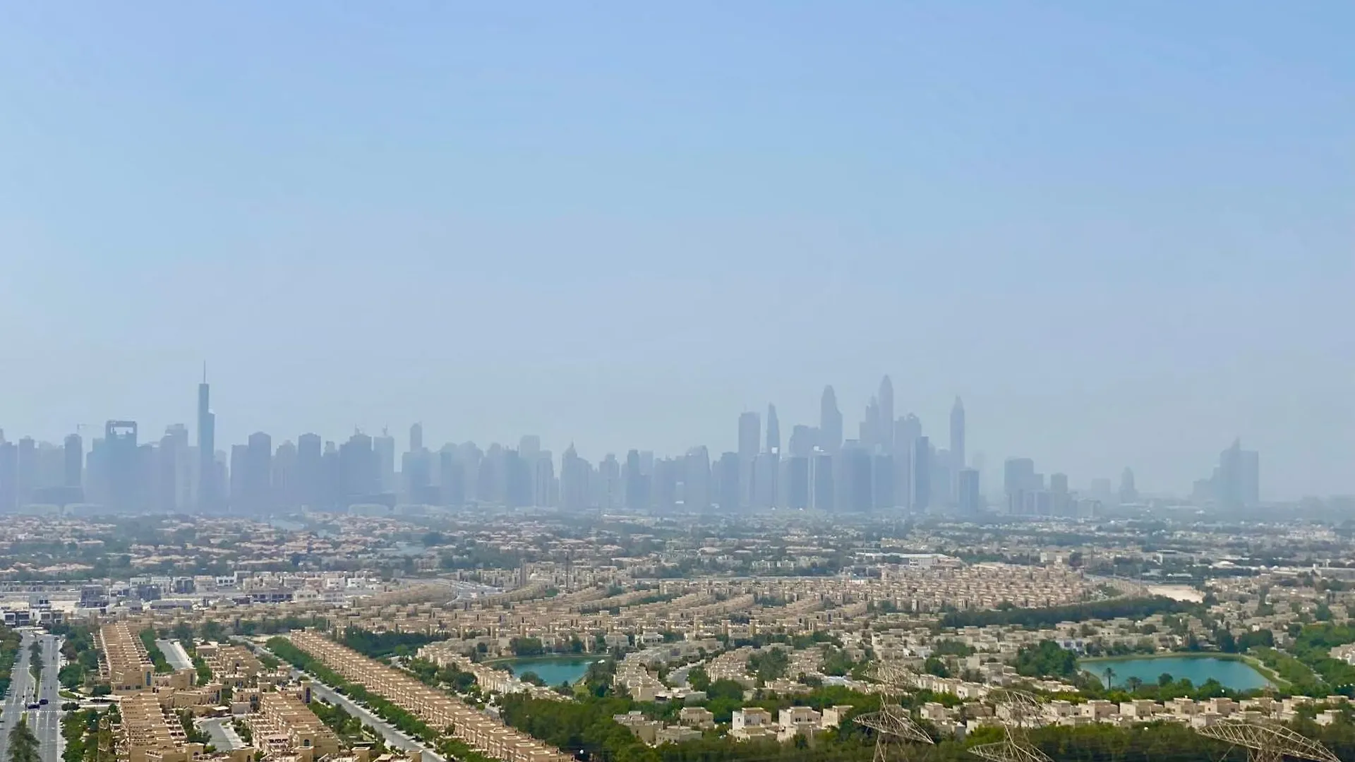 Apartment Marcopolo - Spacious Studio, Jvt, Gym & Pool Dubai United Arab Emirates