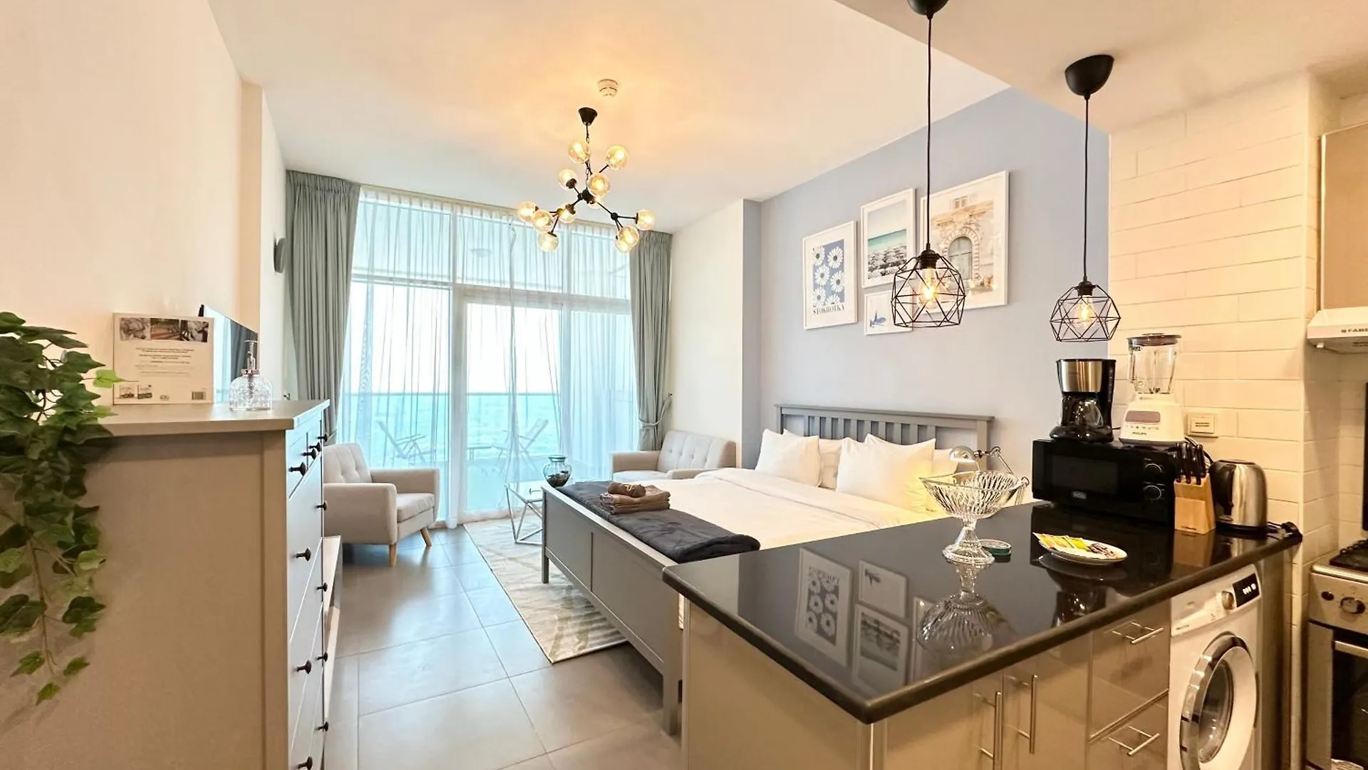Apartment Marcopolo - Spacious Studio, Jvt, Gym & Pool Dubai United Arab Emirates