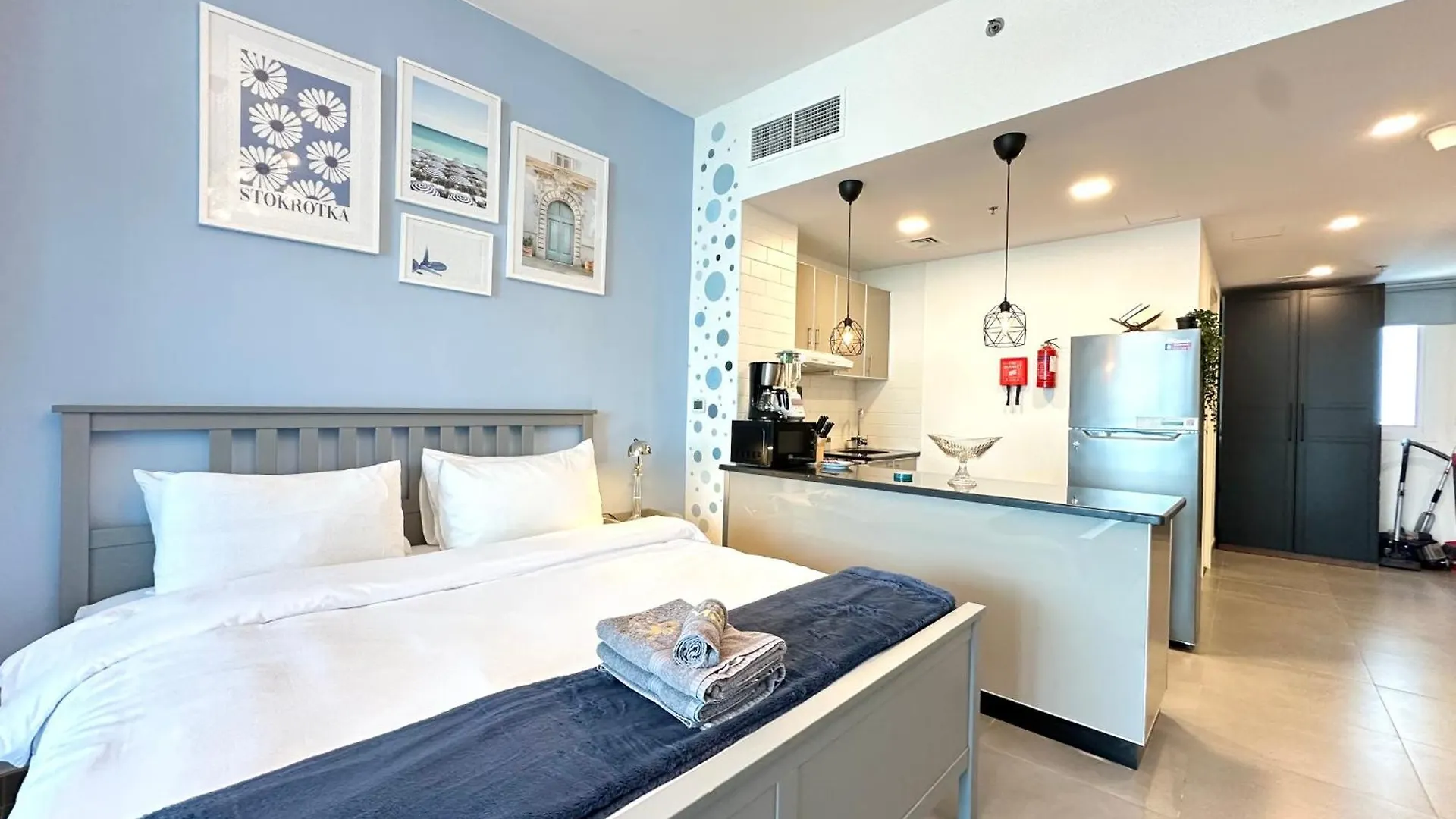 Marcopolo - Spacious Studio, Jvt, Gym & Pool Dubai United Arab Emirates